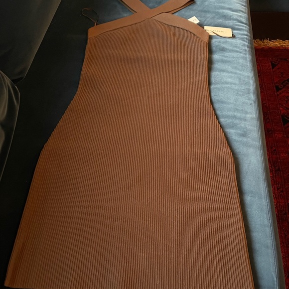 Babaton Sculpt Knit Criss Cross Dress NWT small - Picture 8 of 8